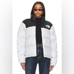 The North Face 1996 Retro Nuptse Jacket Gardenia White/TNF Black Small